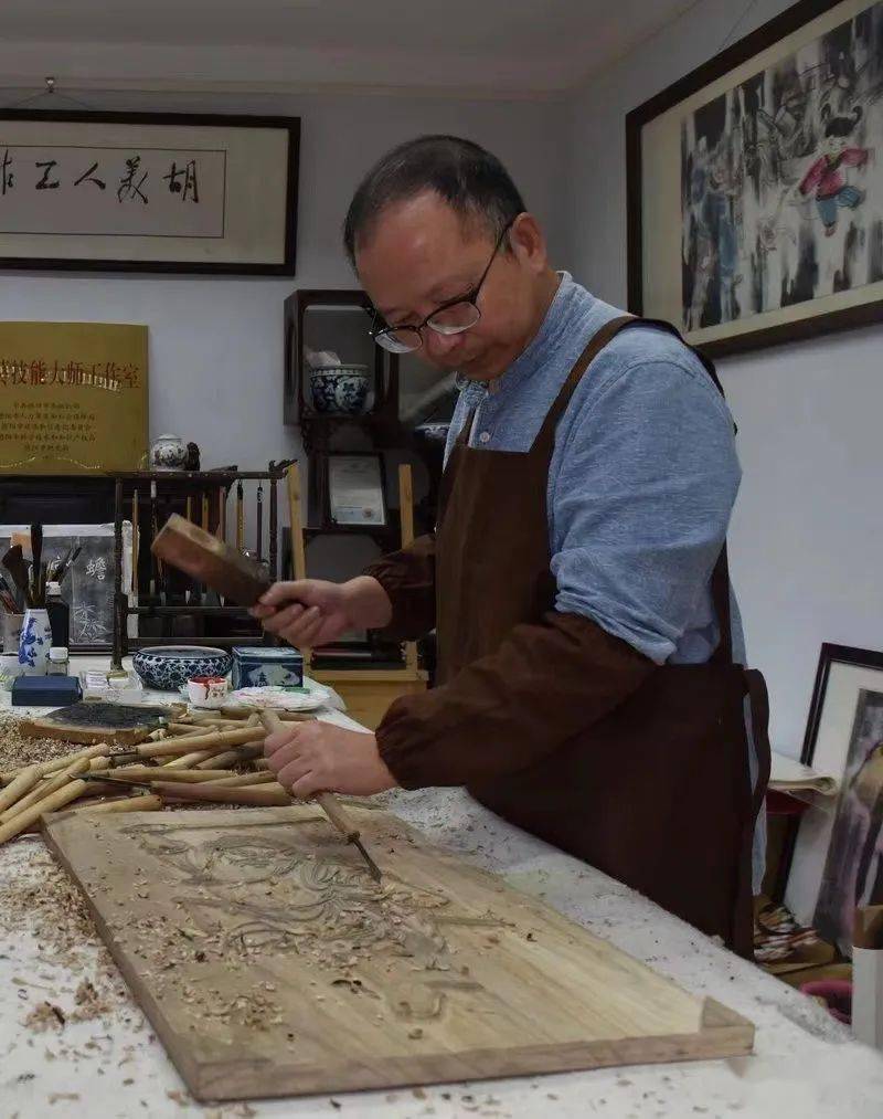 胡光葵入围第四届"四川工匠"候选名单绵竹年画馆馆长胡光奎网络投票