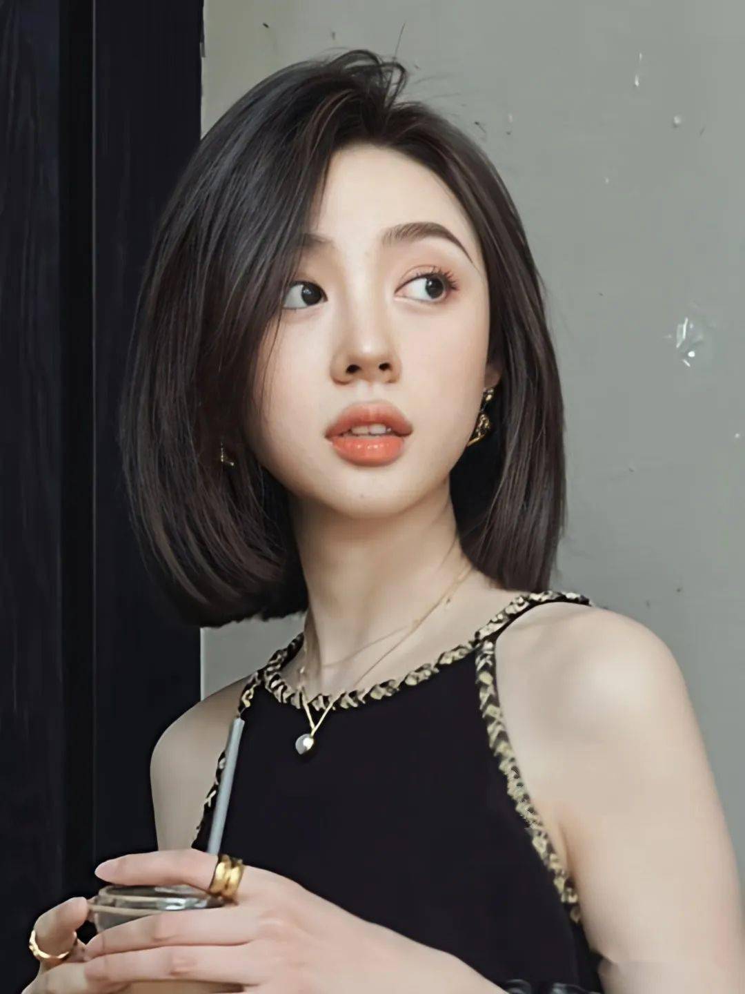 短发一剪变18超乖巨甜显年轻