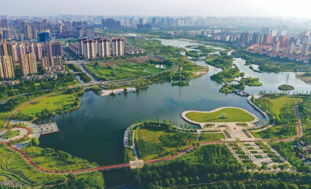 "封面故事"连载!(一) 南昌:谱写绿色篇章 绘就生态画卷