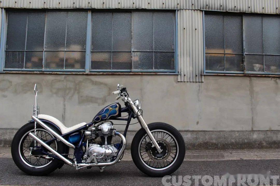 1999年 川崎 w650 bobber | 每日一车
