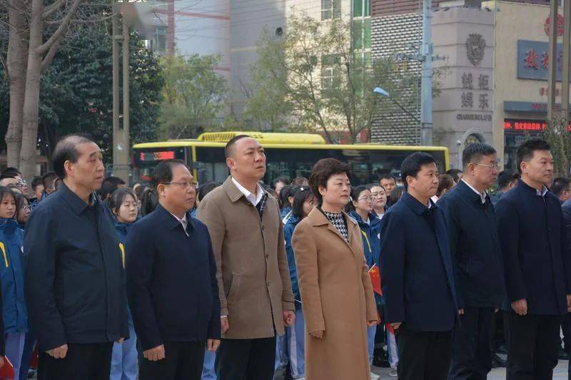 天水市第一中学秦州分校举行揭牌仪式