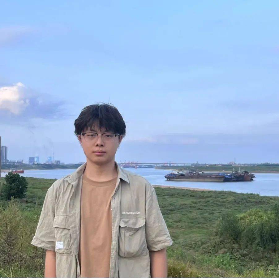 校园/ 诗选:杨子铭,阮玉蛮,陈罕,徐瑾熙,蔡英明,涂池 | 《当代·诗歌