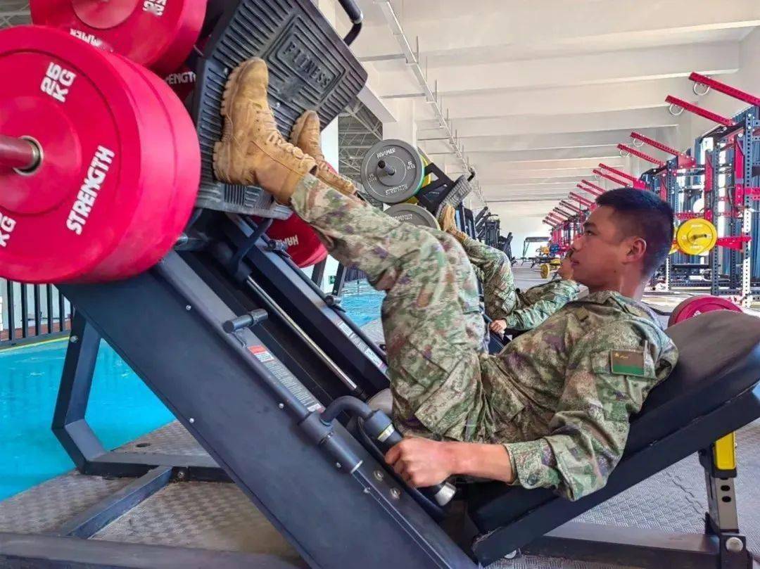 【双拥工作】战士们这样过周末,没当兵你后悔了吗?_战友_军营_训练