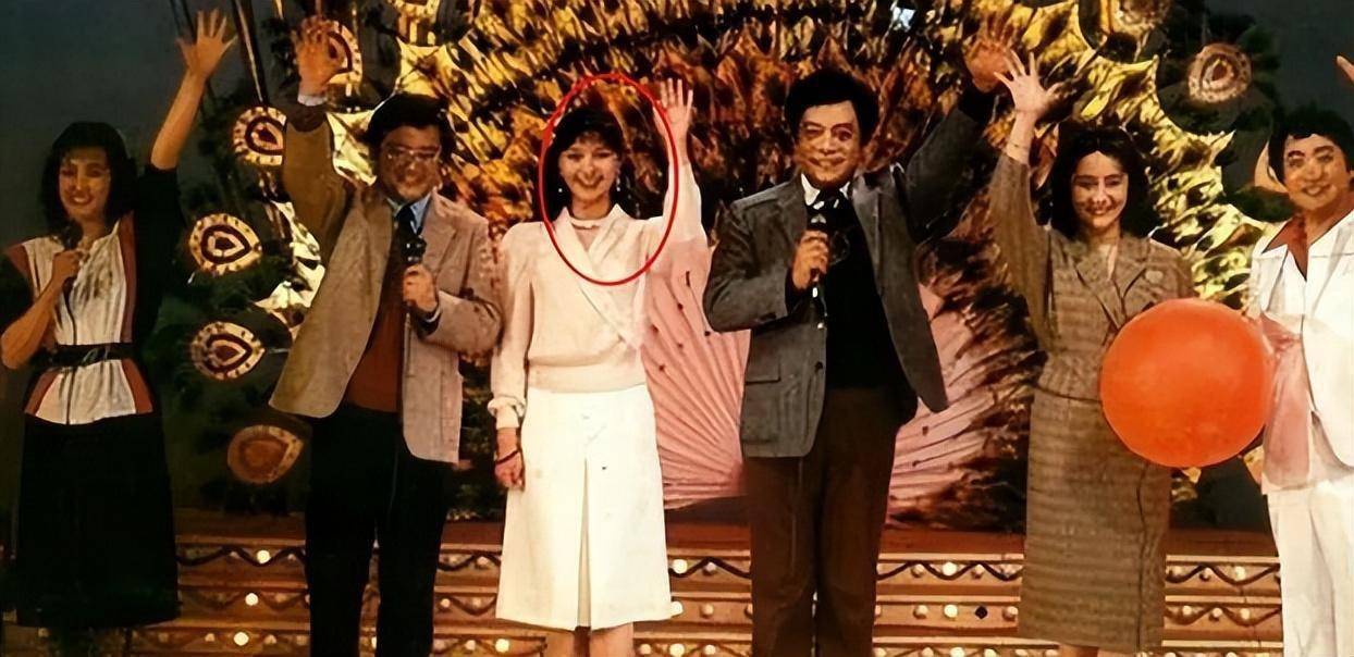 37岁出轨小10岁渣男,中年被抛弃,今老成这样_屠洪刚_方舒_成为了