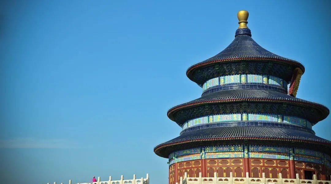 殿)第七级:卷棚顶(颐和园谐趣园)此类常见的南方民居,高耸的风火山墙