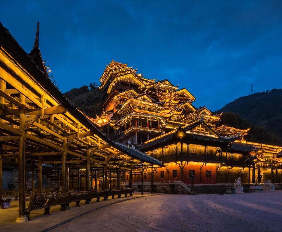 阑珊处,蚩尤九黎城夜色"疗"人_灯光_光影_千年