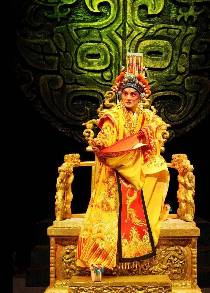 翁国生主演京剧《白龙马》《王者俄狄》南宁即将上演_戏剧节_中国