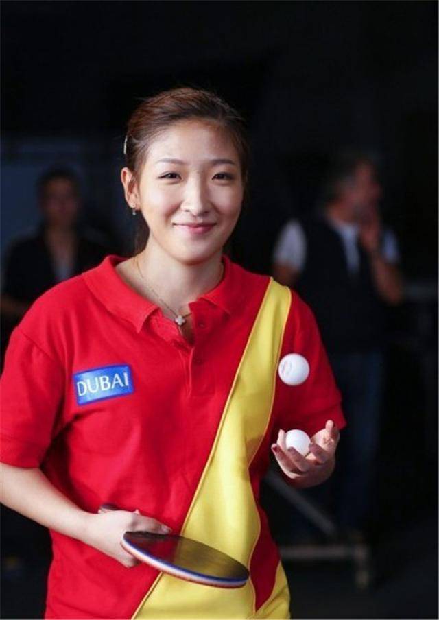 小枣刘诗雯大方晒照成都?成为国际乒联官员?