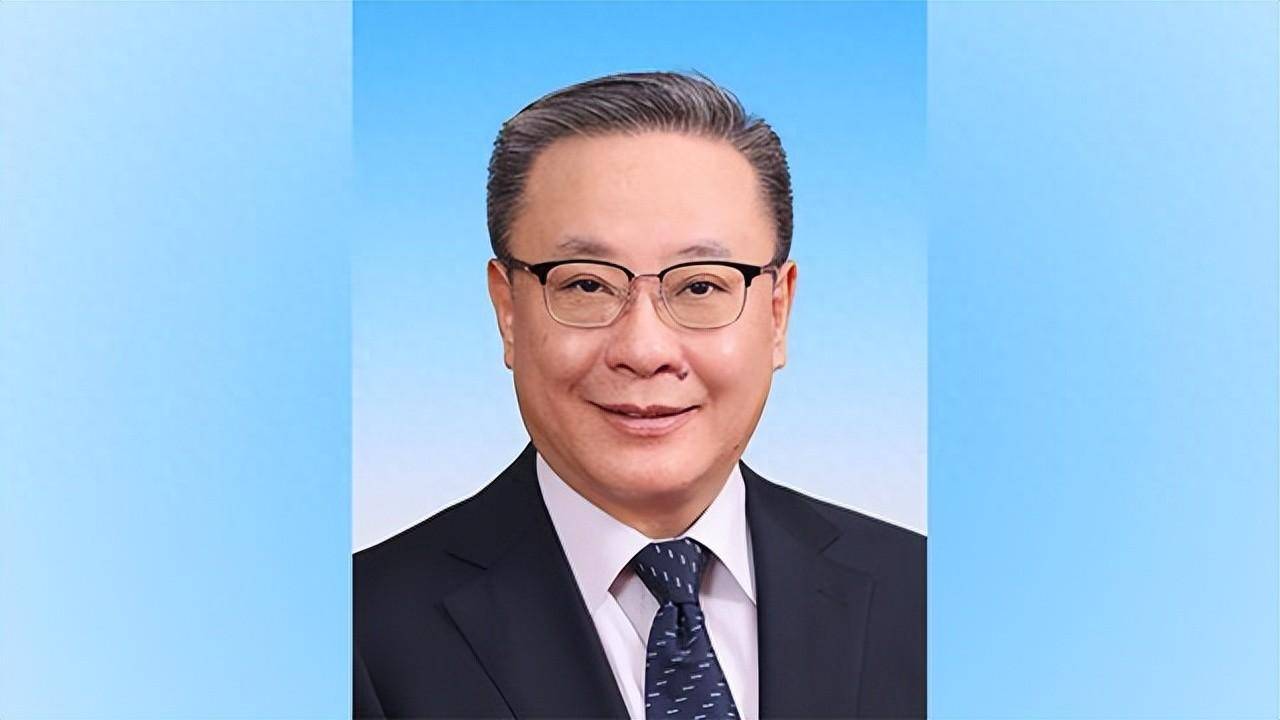 “五进四出”,近半年已有5位国务院副秘书长履新,有两名是“69后”_工作_丁学东_李文章