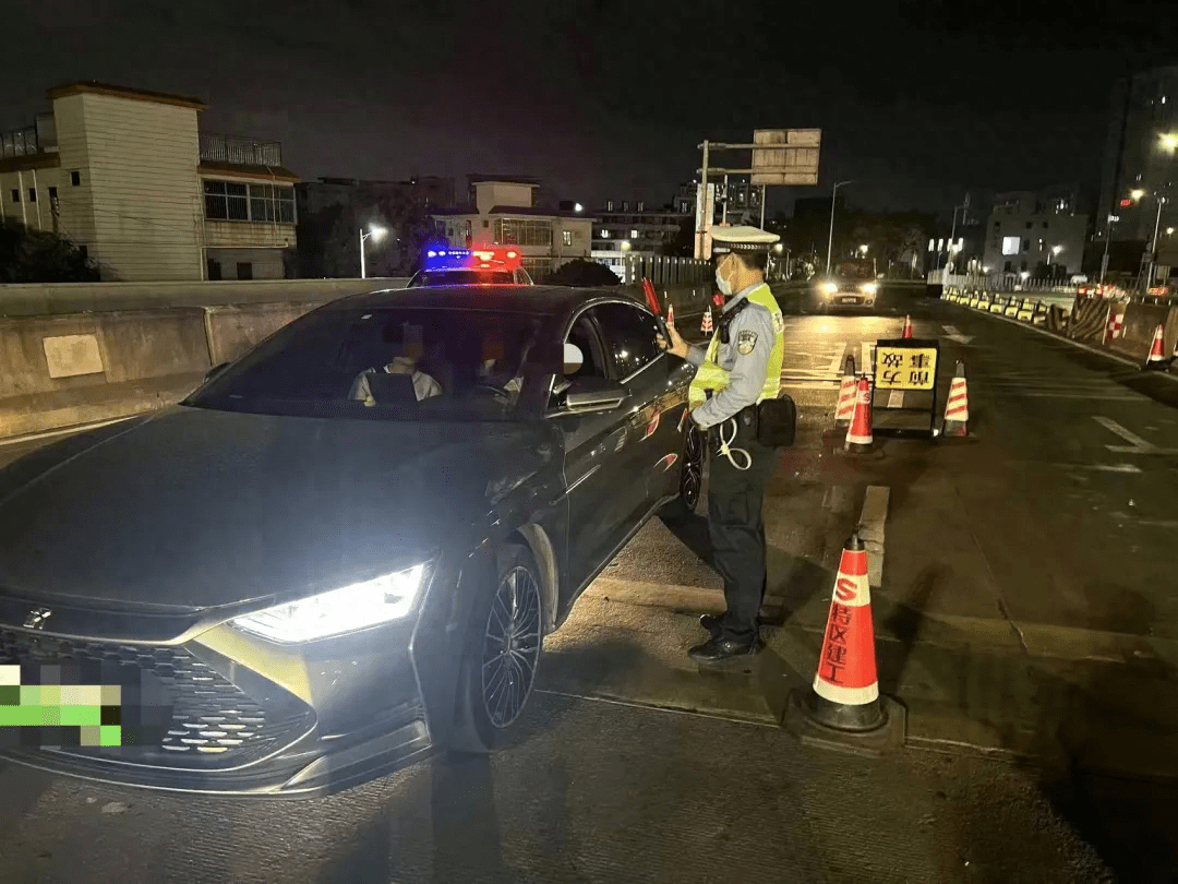 3月1日起实行酒驾新标准?权威回应:不涉及“酒醉驾”判定_机动车_驾驶证_媒体