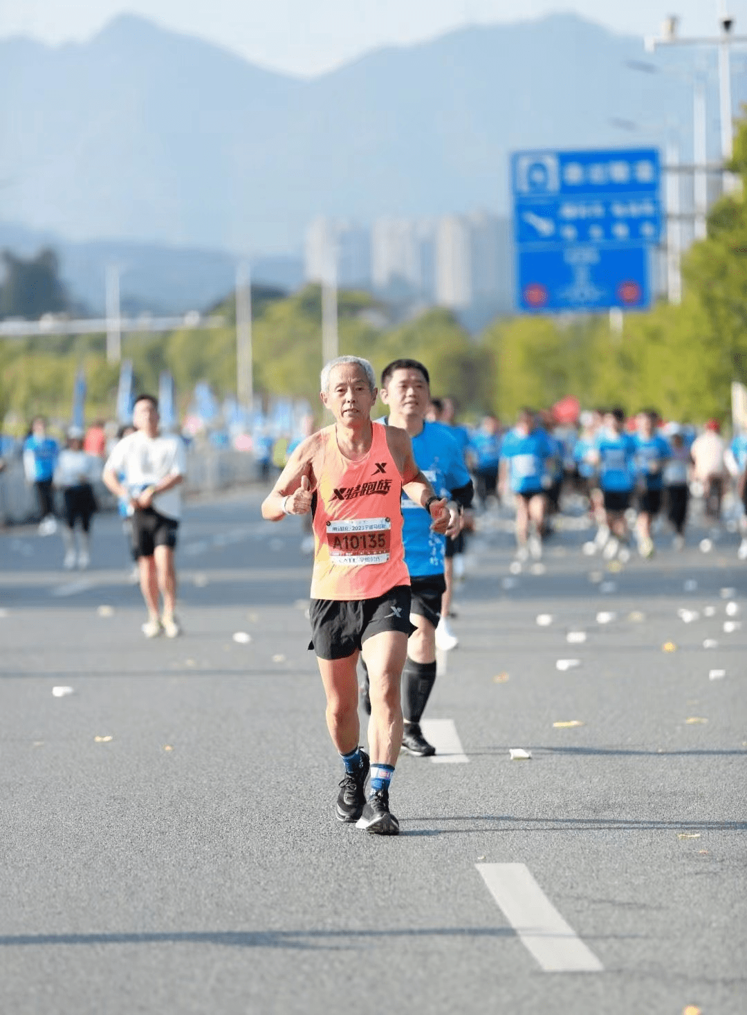 直击首届宁马现场!_宁德市_马拉松_小时