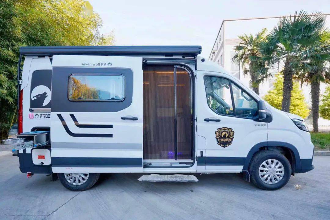 15 北京房车展丨七狼冠军版max 好停好开 精致不张扬 低调出众_搜狐