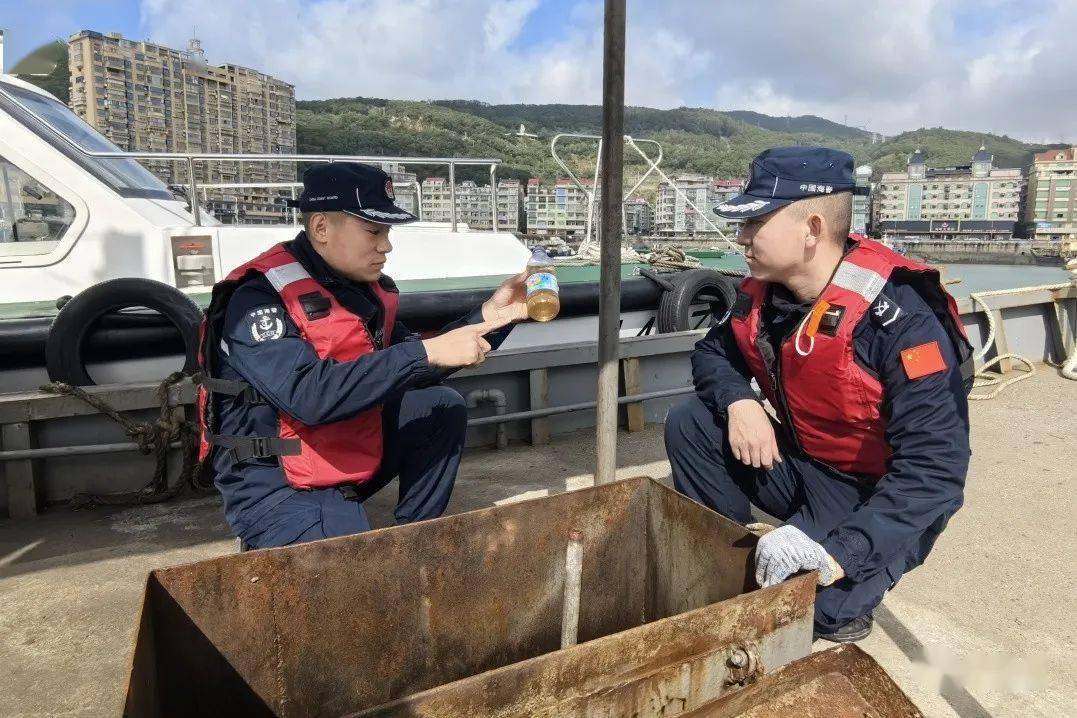 连江1人被抓!_船舶_执法员_警局