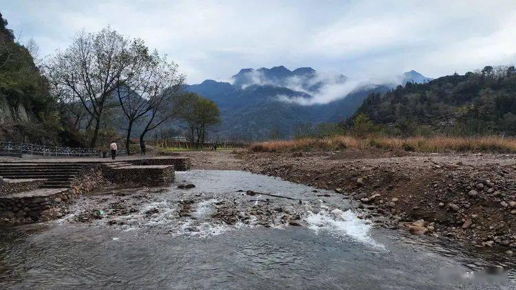 67【人知春去處】冬日古道行,寒水楓葉情_洞頭_視頻_永嘉