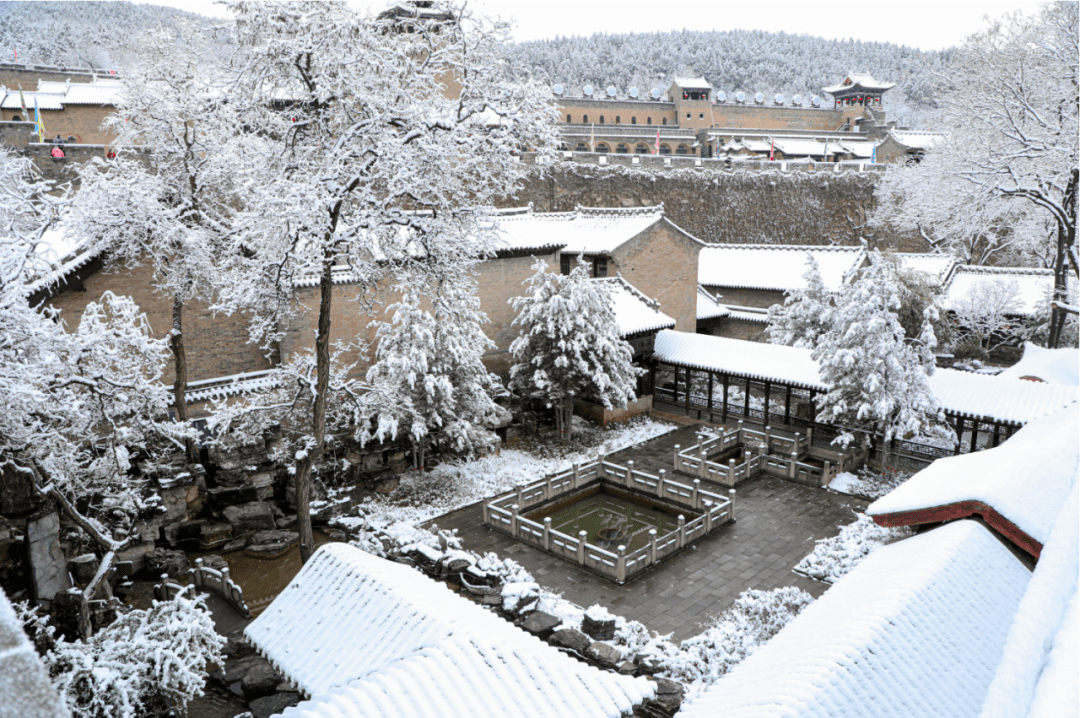 南辰王府雪景图片图片