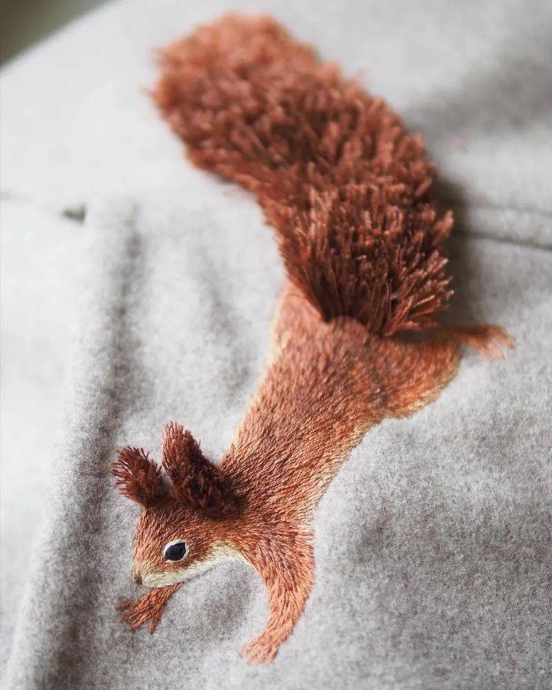 不一样的立体刺绣,让动物在衣服上玩耍_kiinii_app_手工