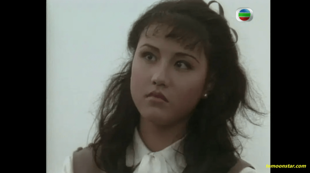 媚大11歲,那時他已成名(1980年《上海灘》丁力),而周海媚則是一張白紙