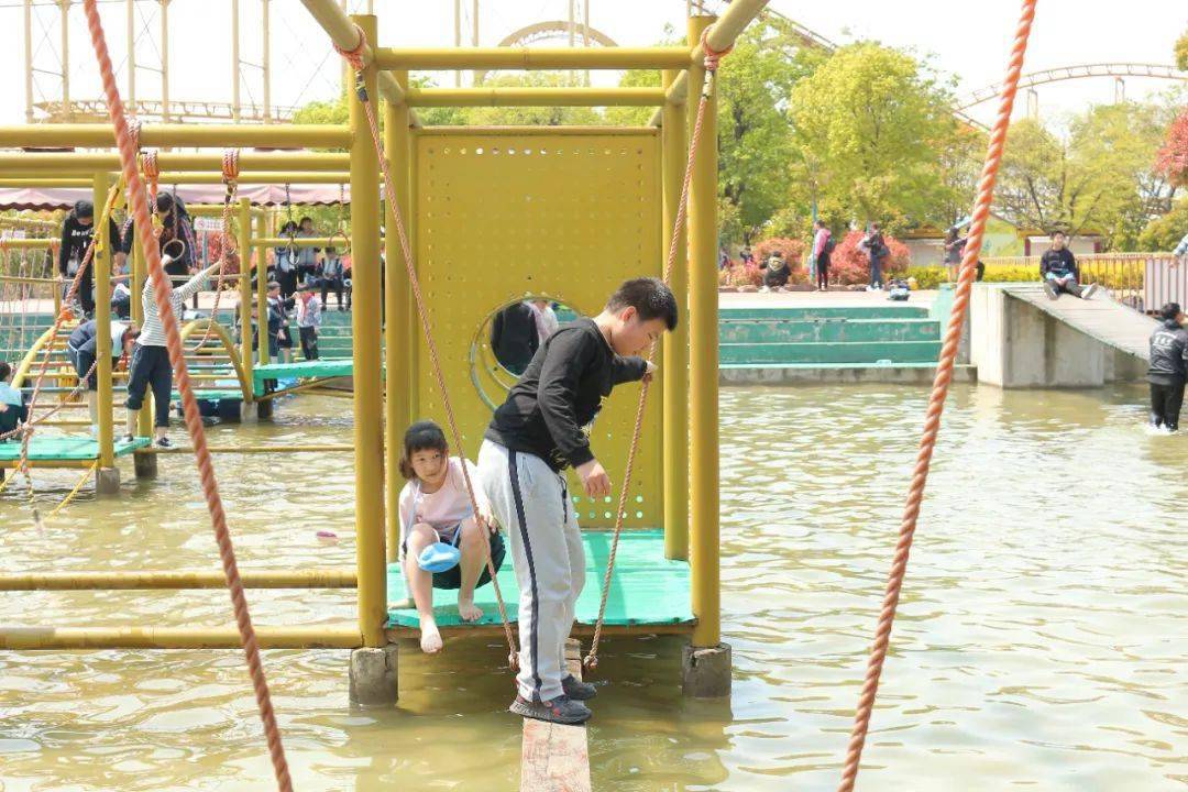 39元解锁开心休博园,双旦潮玩嘉年华!