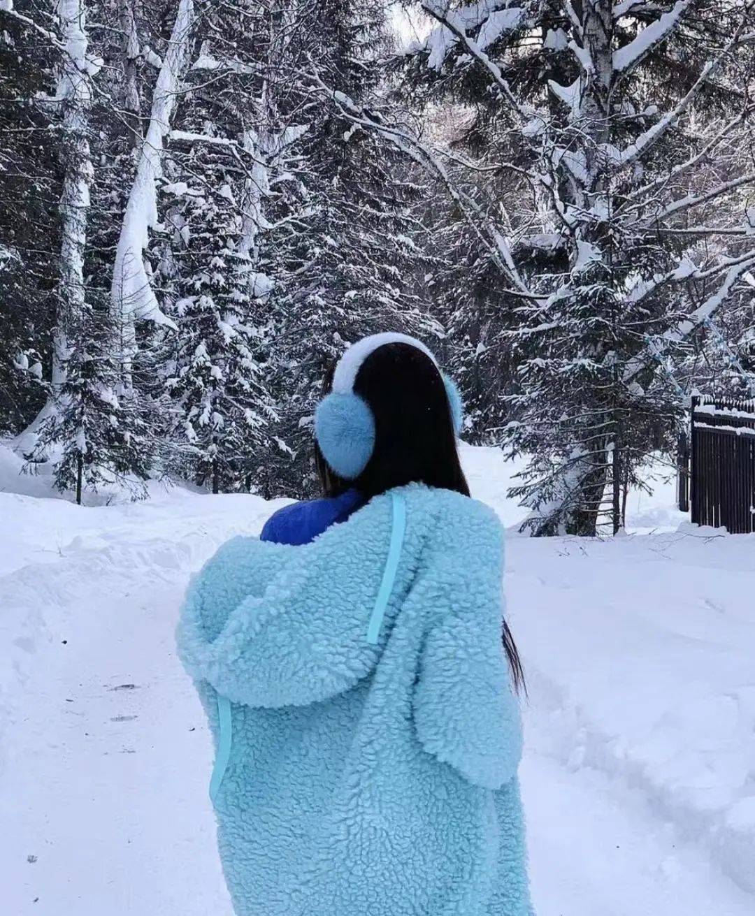 伊周星潮流|雪地拍照,还得看杨超越!_照片_雪景_妹妹