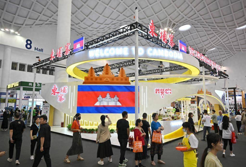 看好中国市场 国际展商冬交会上觅商机_参展_企业_农产品