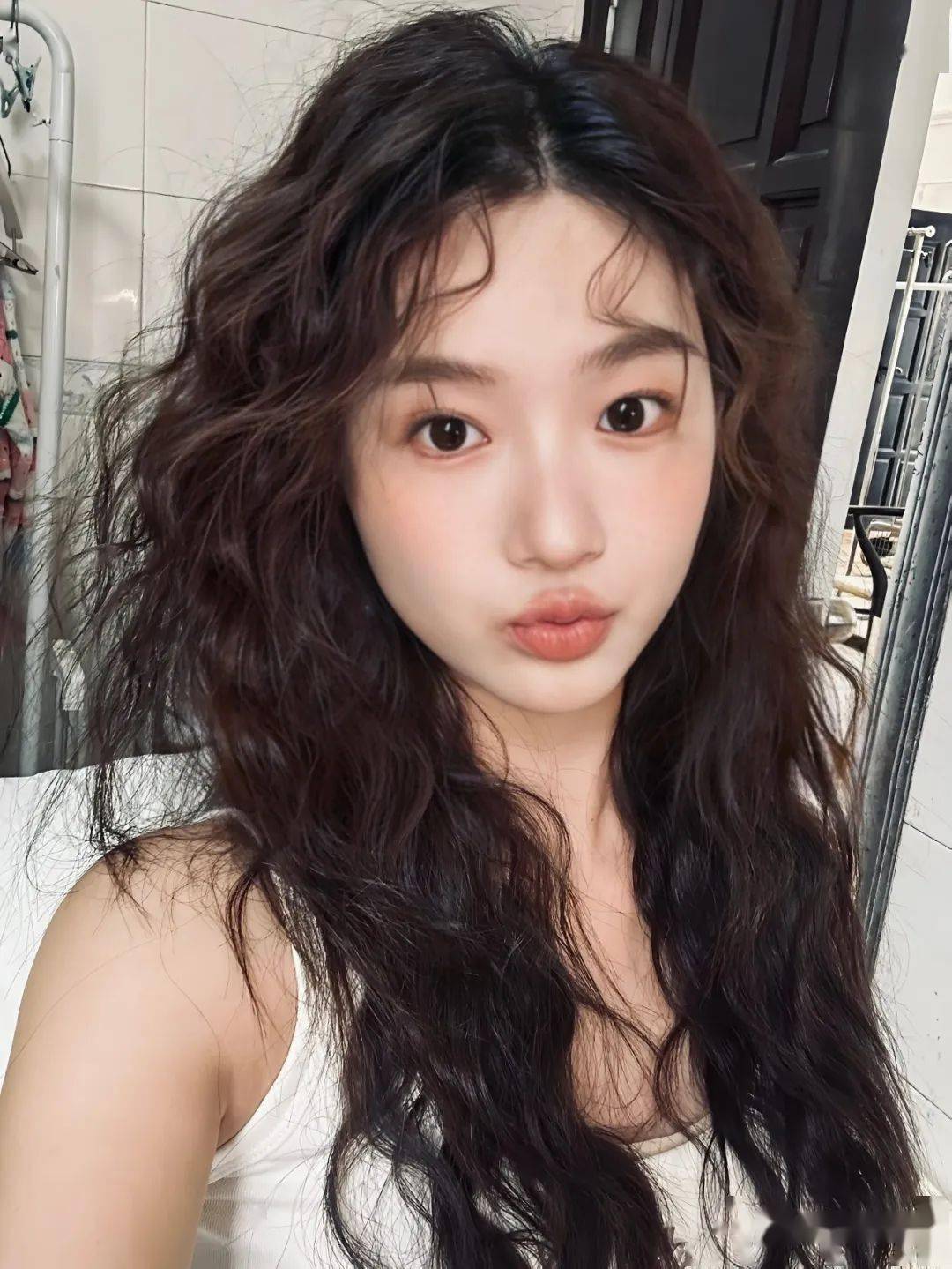 卷发_发型_头发