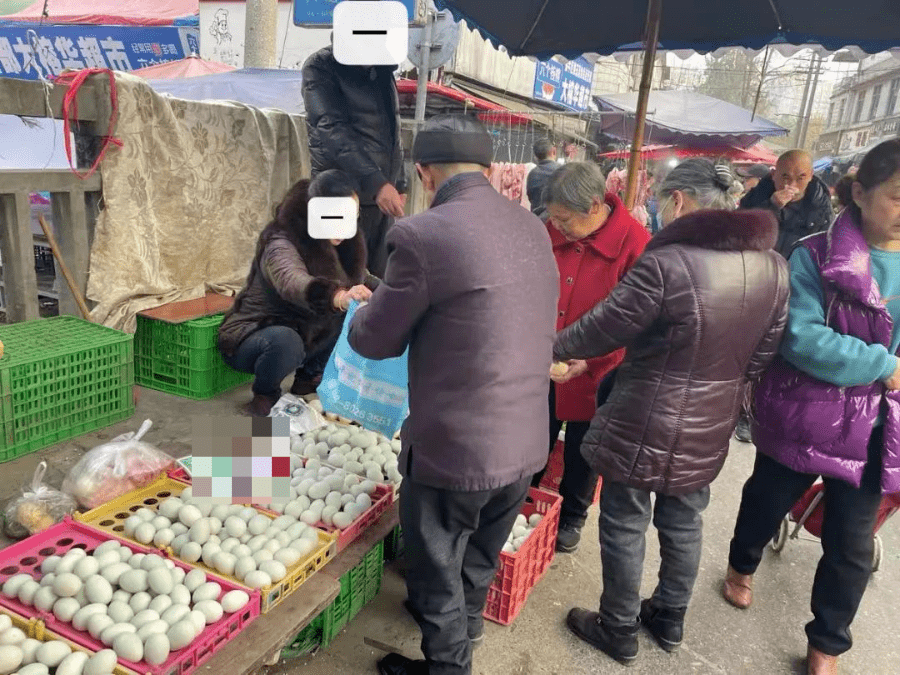 南方赶集体验!成都天回镇上大分!_集市_菜市_人群