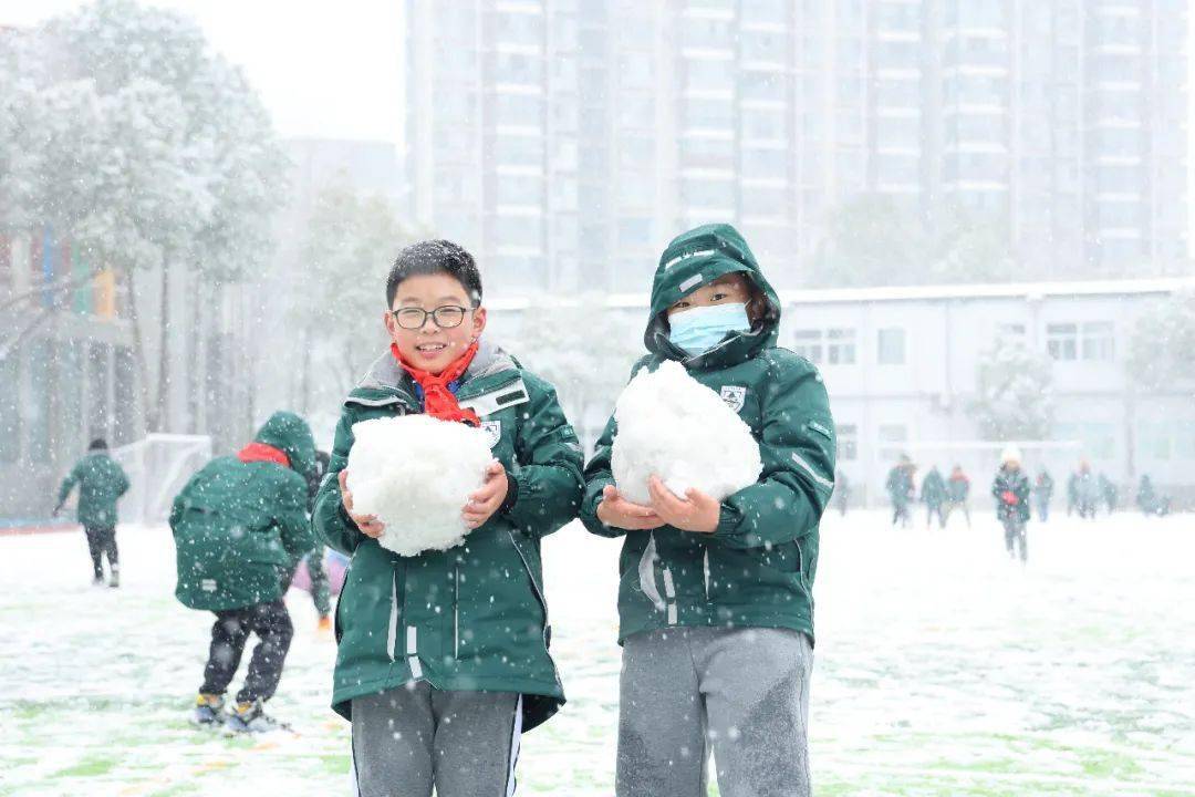 南京學校最新通知_中小學_年級_家長