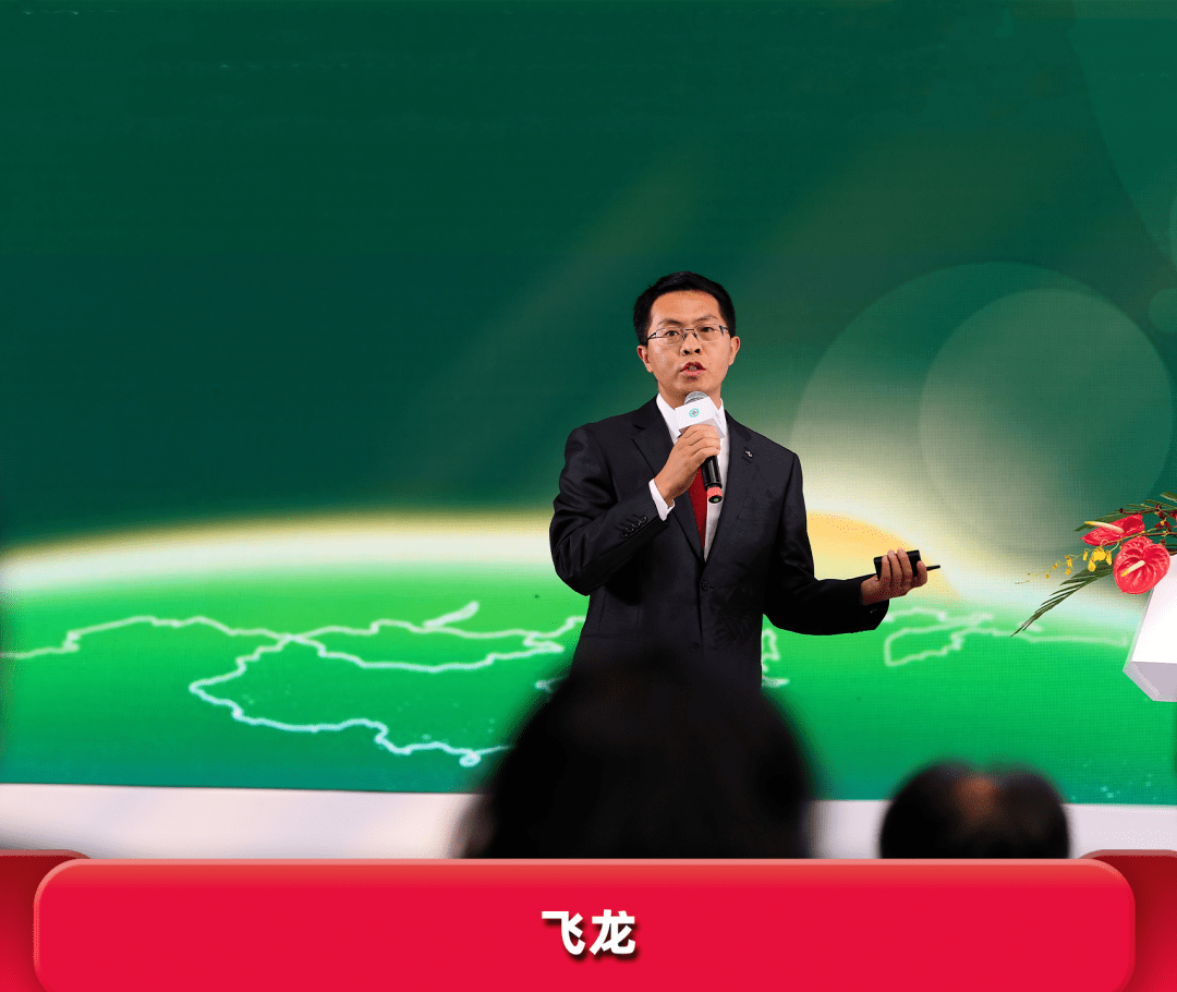 部新闻科科员图雅,国家税务总局翁牛特旗税务局党委委员,副局长李伟喆