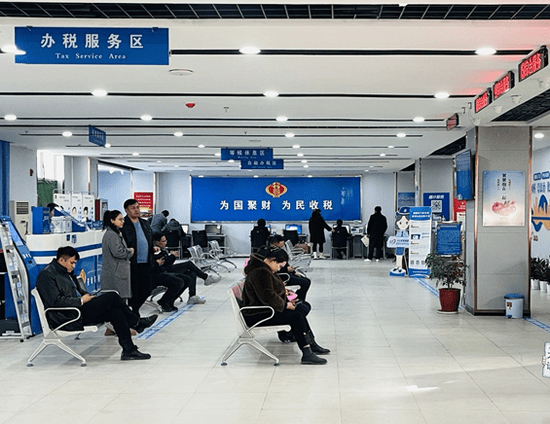 英吉沙县政务服务中心:群众满意度是最好的"试金石"_办事_事项_环境