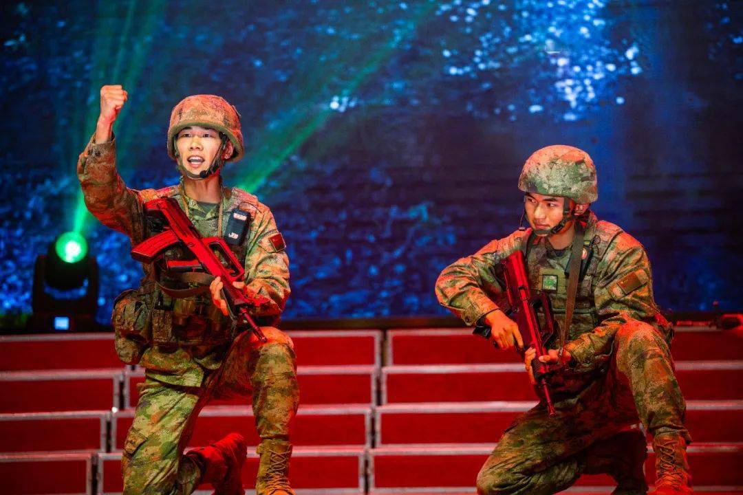 "铁拳旅"的这场"视听盛宴"真赞……_血脉_陆军_反革命