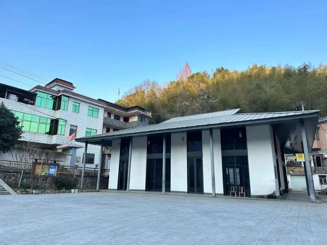 楼塔镇大黄岭村获评浙江省3a级景区村