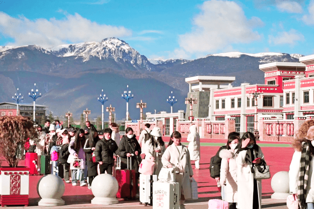丽香铁路开通运营“满月”,发送旅客超18万人次_搜狐网