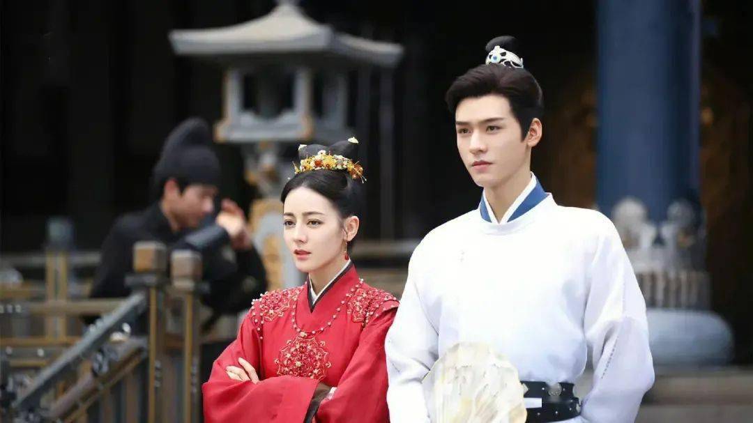 迪丽热巴_王鹤棣_合作