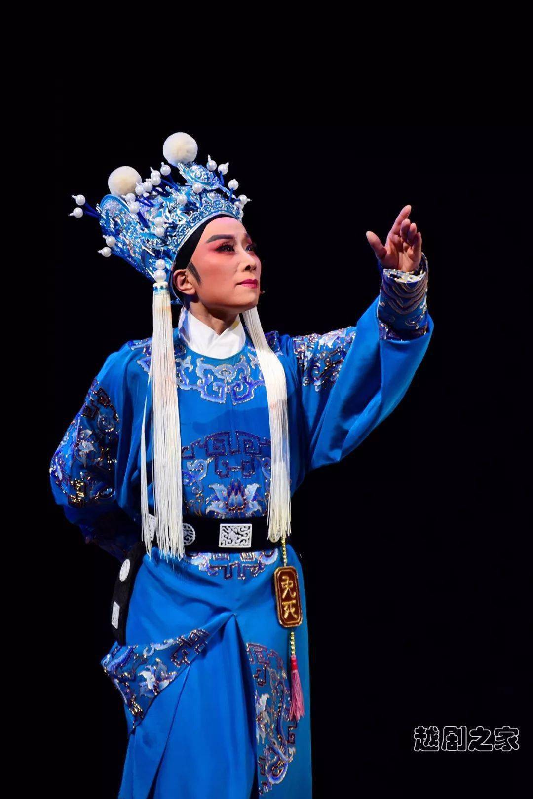 不管老版新版,最爱吴凤花《拷寇》这段_越剧_太子_狸猫换