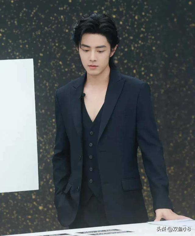 带火一些男演员,如罗云熙,李现 邓为等都是和杨紫合作后爆火的男星