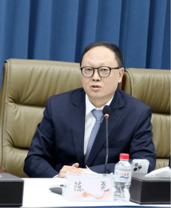 陈尧部长在致辞中分享了浑南区餐饮产业发展现状及未来发展思路.