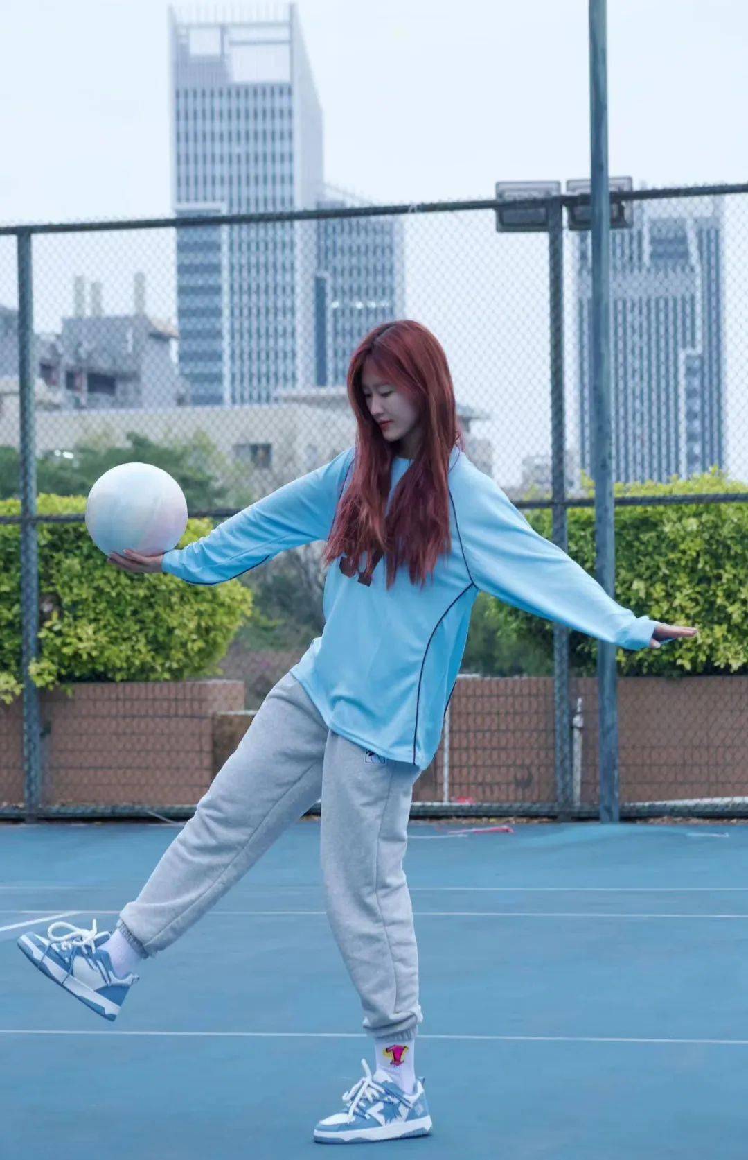 一位篮球少女04