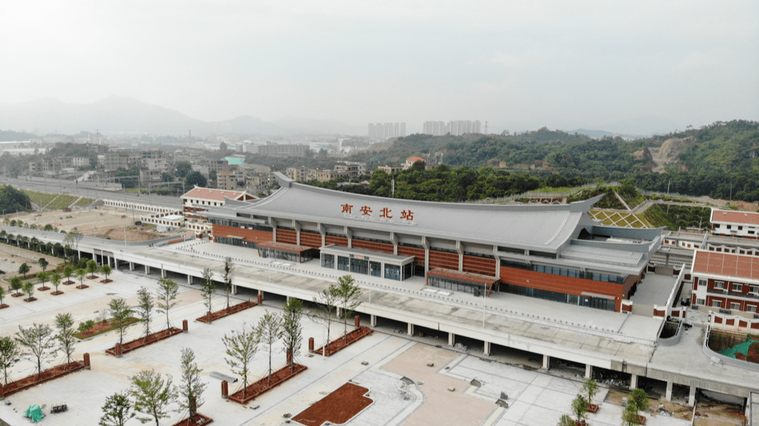 并提出工作要求漳平站分享货场消防管理经验安溪东站分享集装箱防