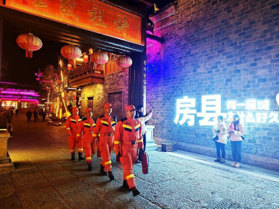 元旦我在岗 | 十堰消防守护平安"不打烊"_宣传_场所_检查