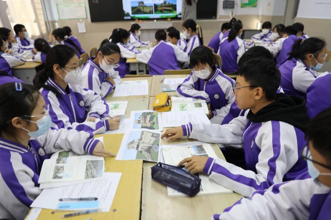 黑龙江黑河市第三中学开展生本教学展示汇报课活动_合作_课堂_素质